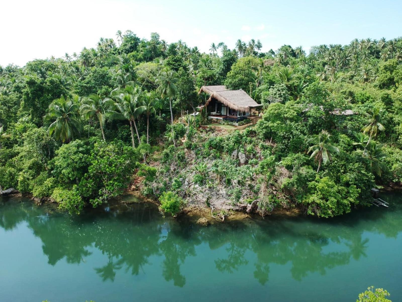 Private Villa With Pool - Kalani River Villas General Luna  Eksteriør bilde